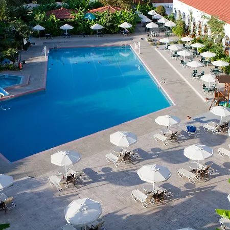 فندق Irene Palace 4*